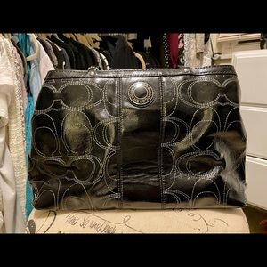 Coach handbag style F19215 Black